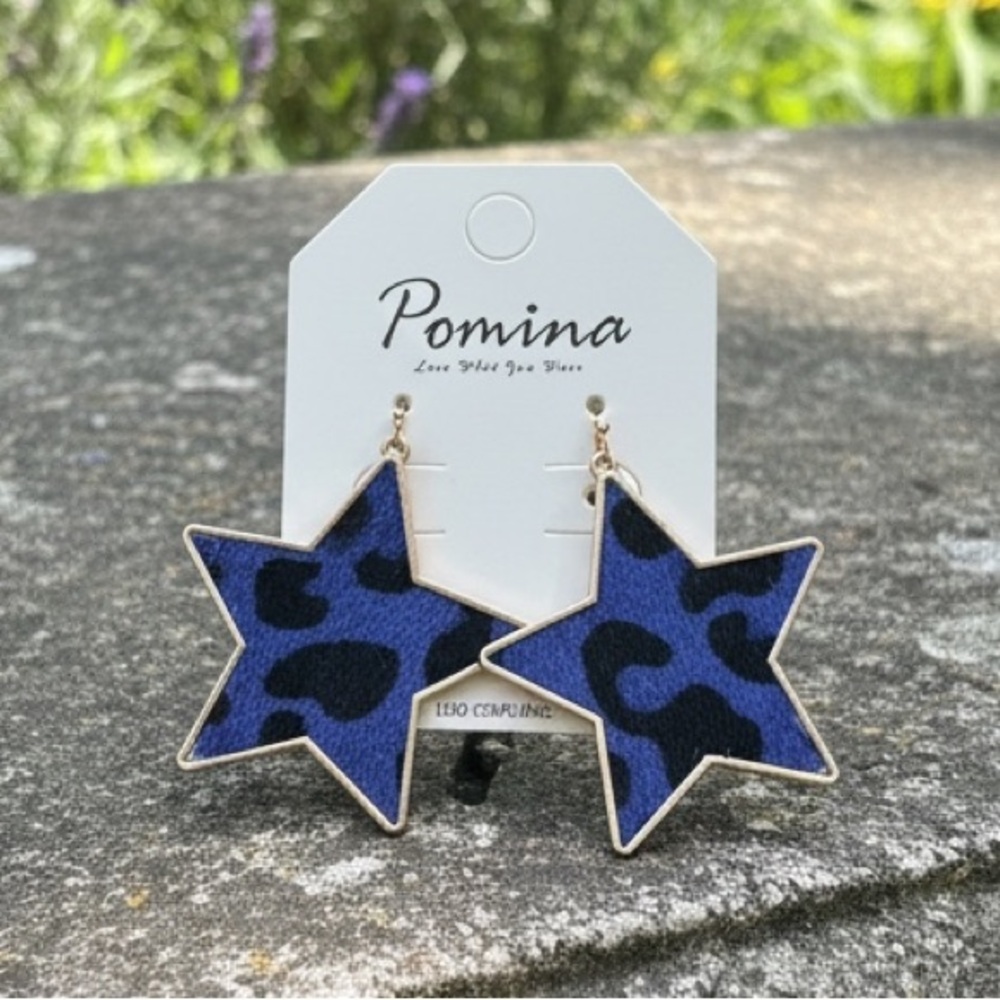 4/$20 - Pomina Star Earrings with Blue and Black Leopard Print. (BJ111)